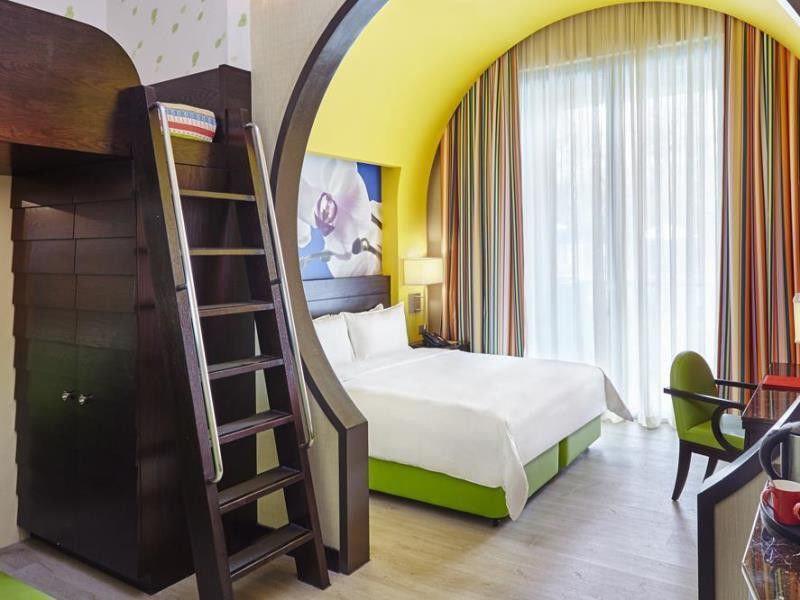Resorts World Sentosa - Festive Hotel Σιγκαπούρη Εξωτερικό φωτογραφία A room at the hotel