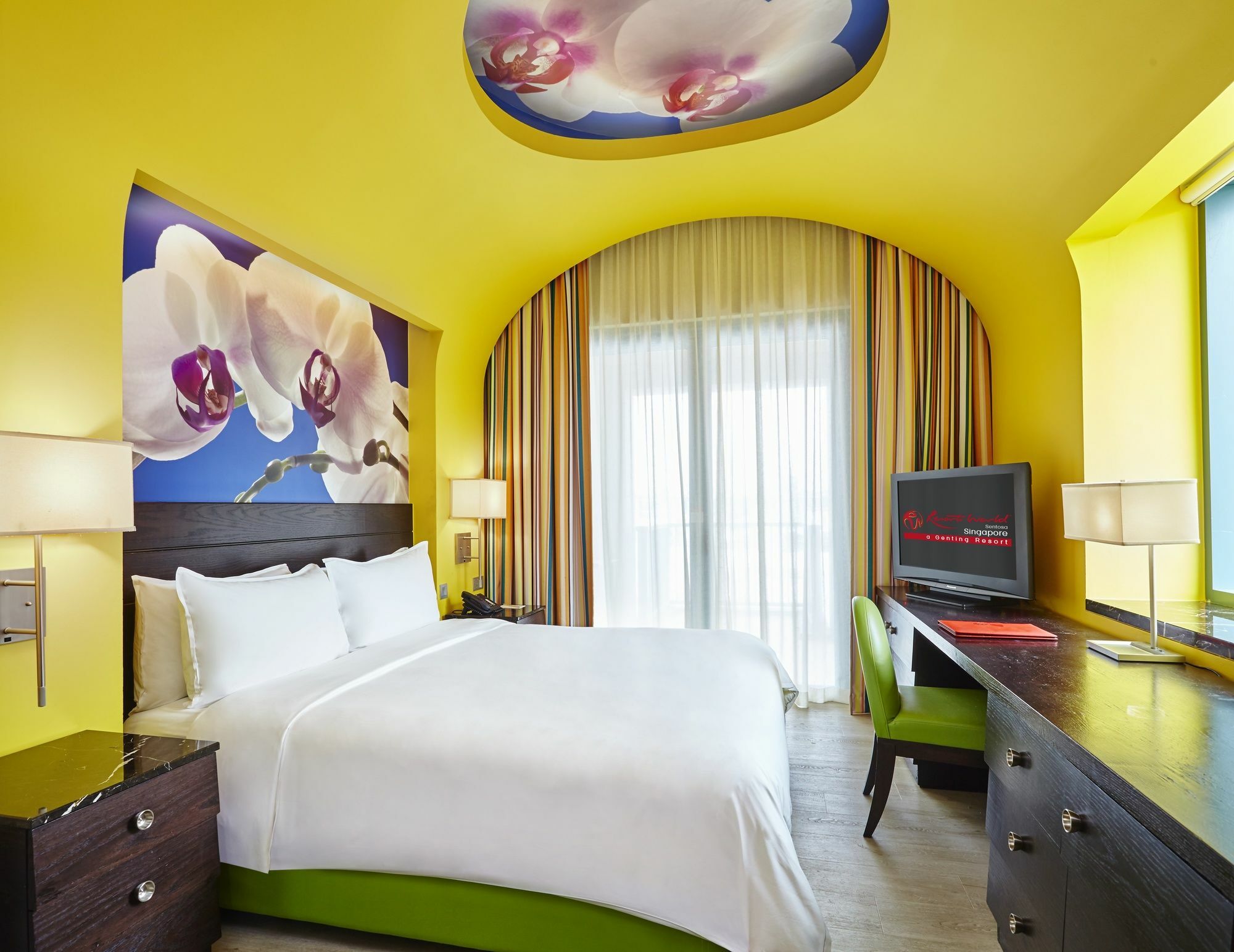 Resorts World Sentosa - Festive Hotel Σιγκαπούρη Εξωτερικό φωτογραφία A room at W Doha