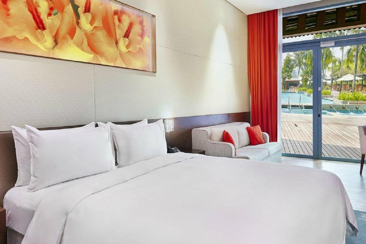 Resorts World Sentosa - Festive Hotel Σιγκαπούρη Εξωτερικό φωτογραφία Deluxe Pool Access