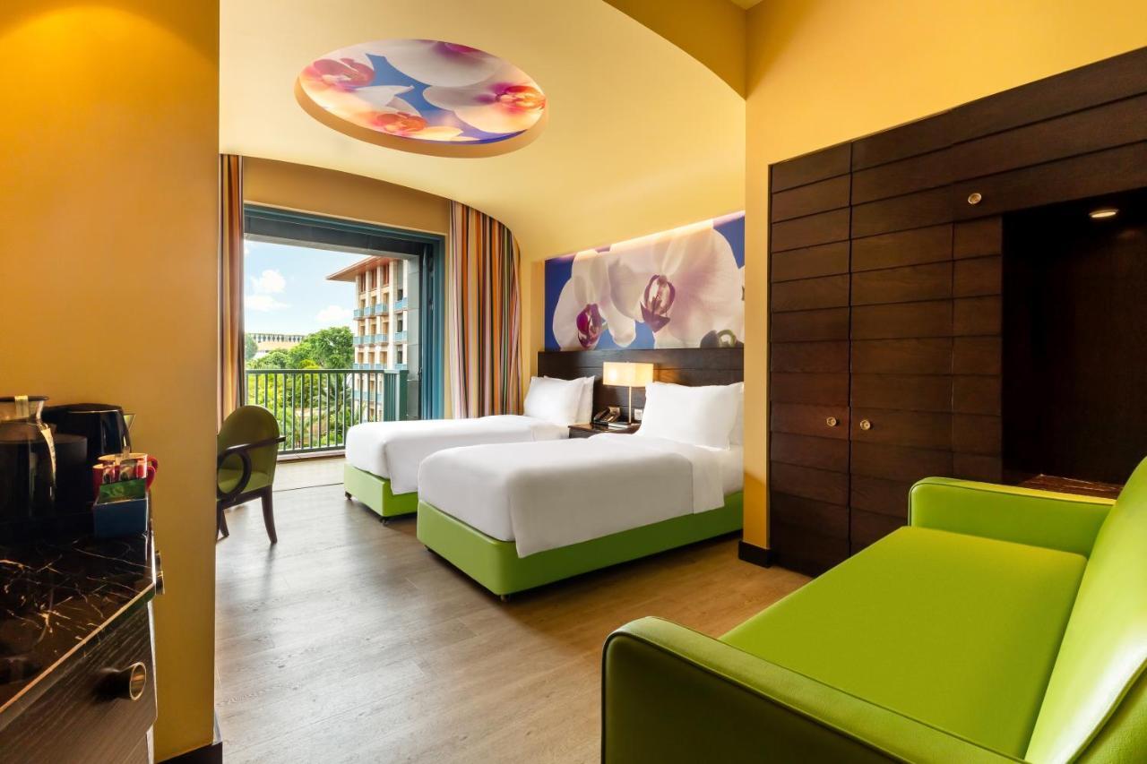 Resorts World Sentosa - Festive Hotel Σιγκαπούρη Εξωτερικό φωτογραφία Deluxe Room