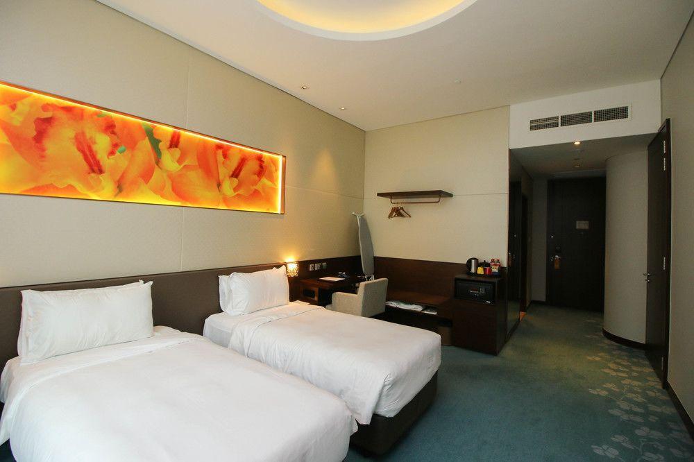 Resorts World Sentosa - Festive Hotel Σιγκαπούρη Εξωτερικό φωτογραφία Deluxe room